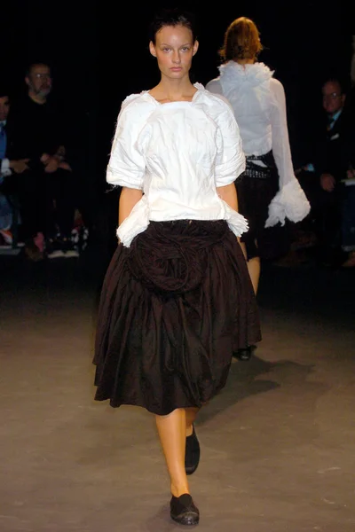 Look 32